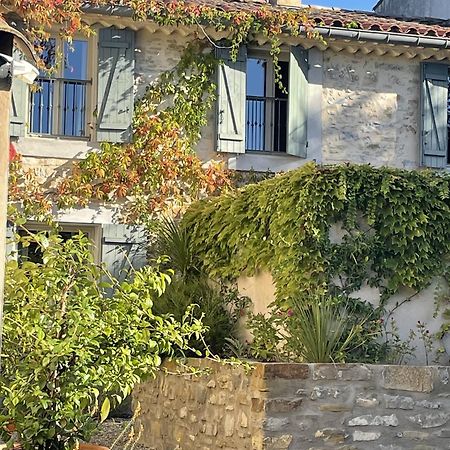 Le Domaine De La Tuilerie - Gite De Charme En Bord De Riviere Avec Piscine Servies-en-Val Exterior foto