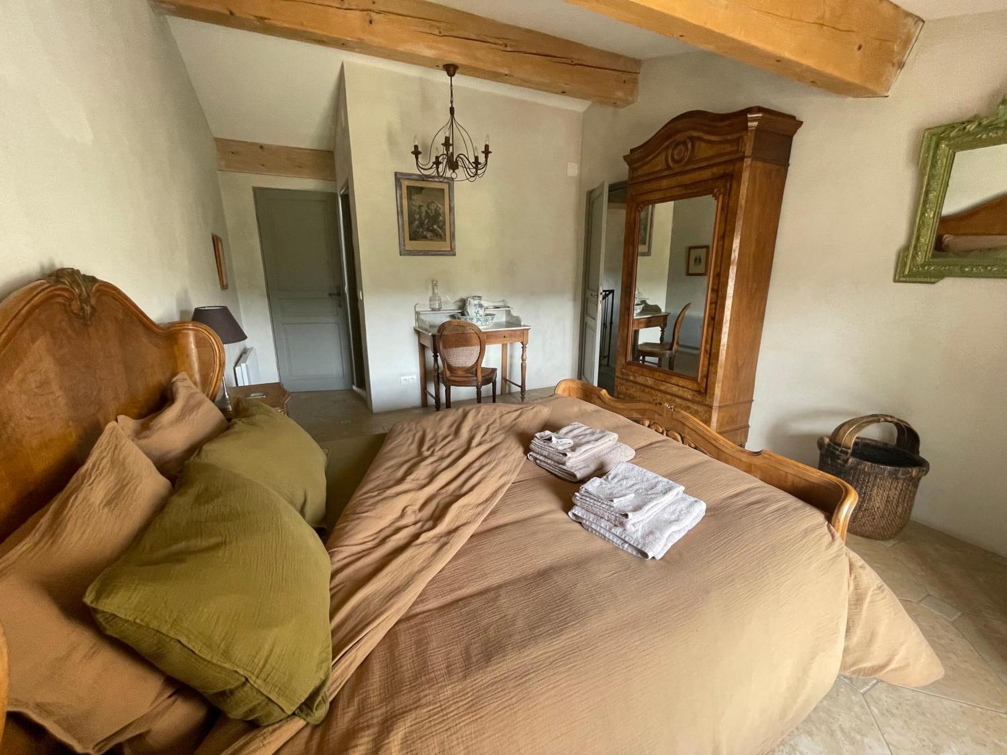 Le Domaine De La Tuilerie - Gite De Charme En Bord De Riviere Avec Piscine Servies-en-Val Quarto foto
